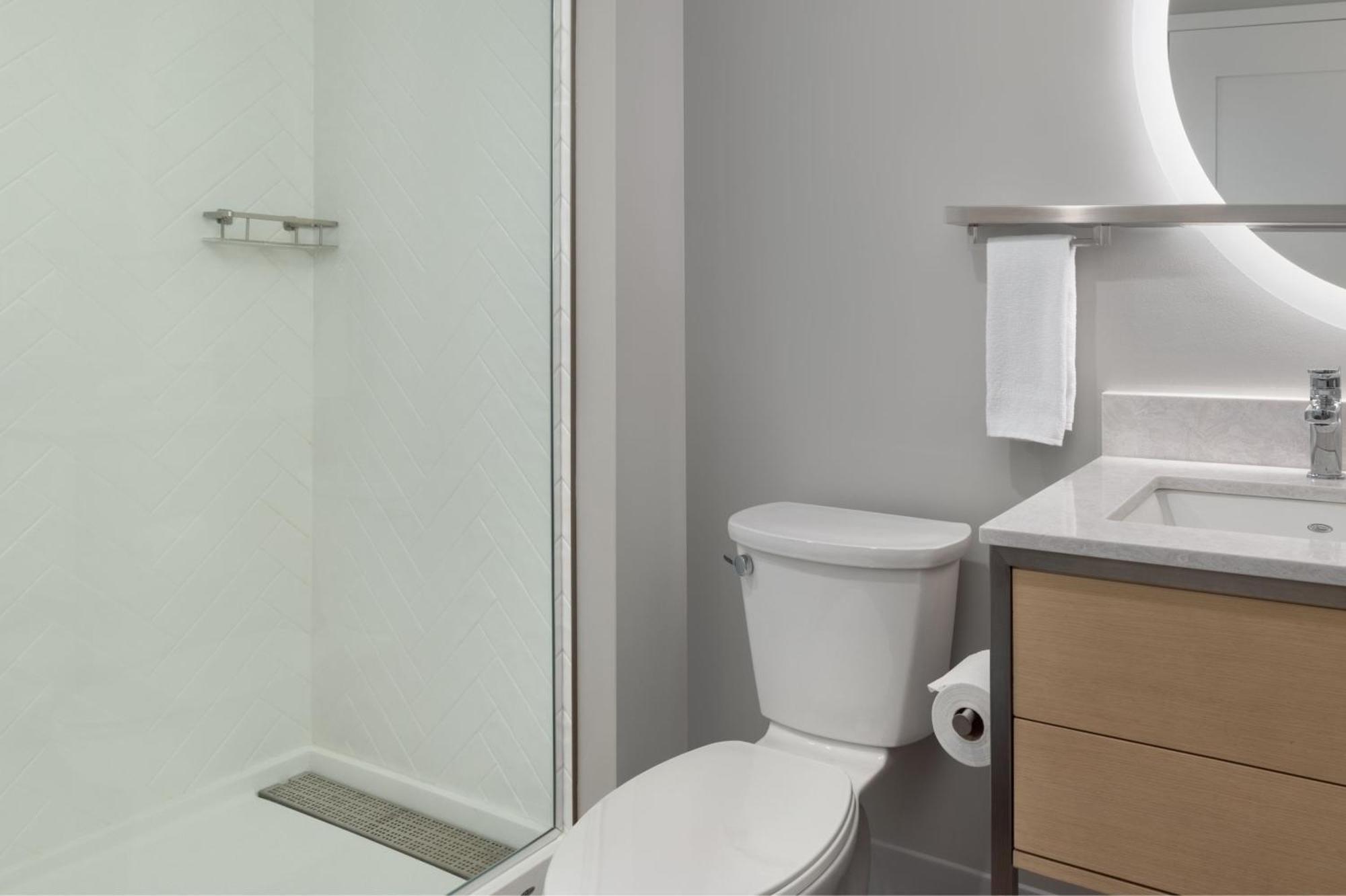 Towneplace Suites By Marriott Geneva At Spire Academy 外观 照片