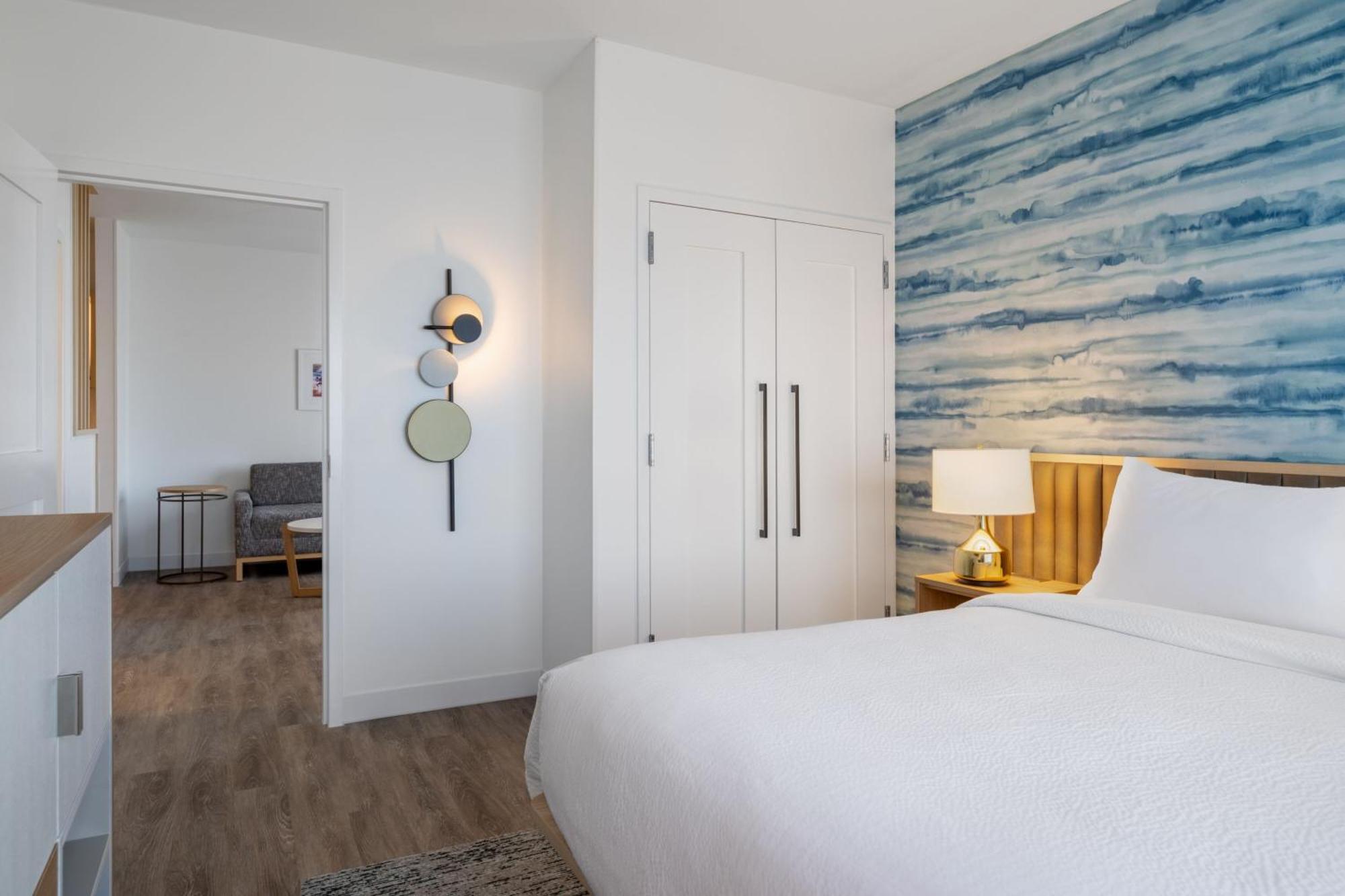 Towneplace Suites By Marriott Geneva At Spire Academy 外观 照片